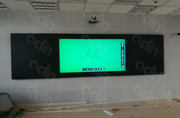 南宁高新中学智慧教室互动黑板